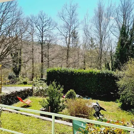 Les Tables Aux Vaches Raviege